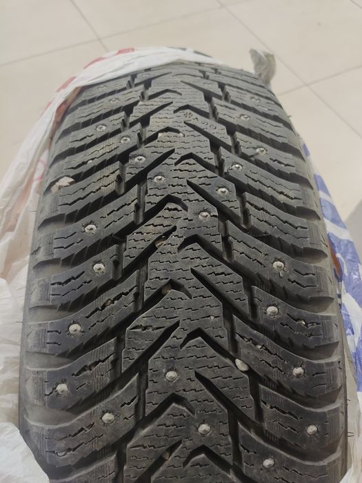 Nokian Tyres новая шипованная резина 225x55xR19