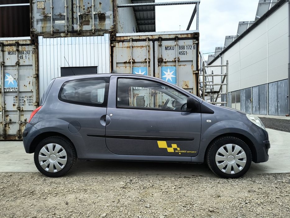 Vând Renault Twingo 1.2 benzină din 09.2008(motorul nu pornește)
