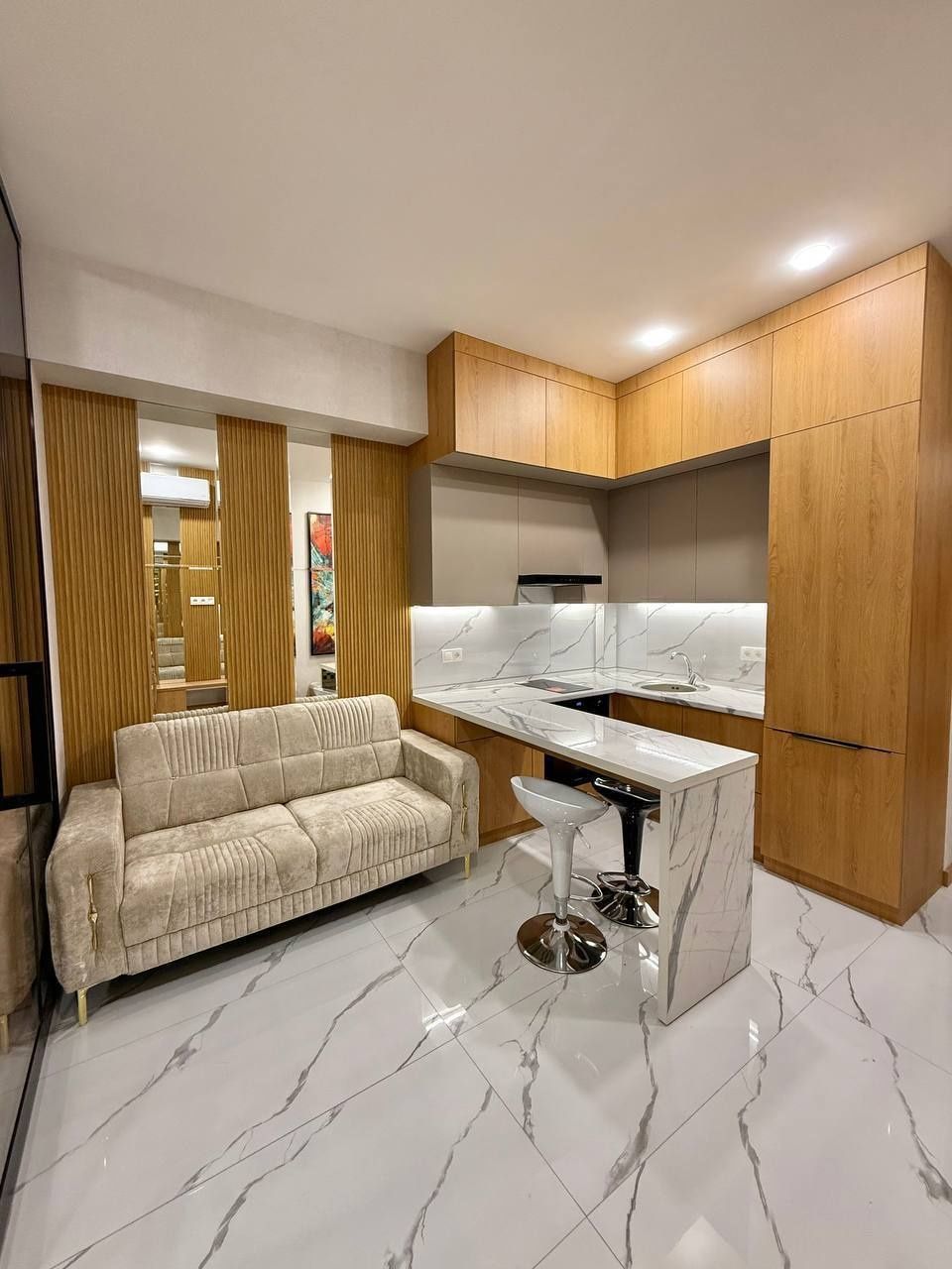 Продается 1в2 ком квартира, ЖК Мадрид, ор-р: мост Мукими, 30 м²