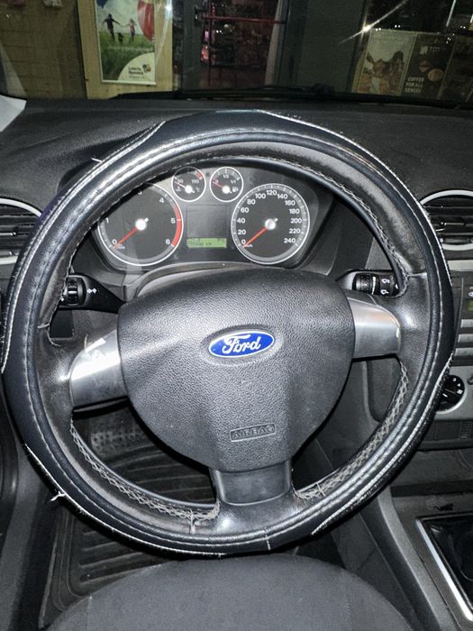 Ford focus 2 1.6tdci