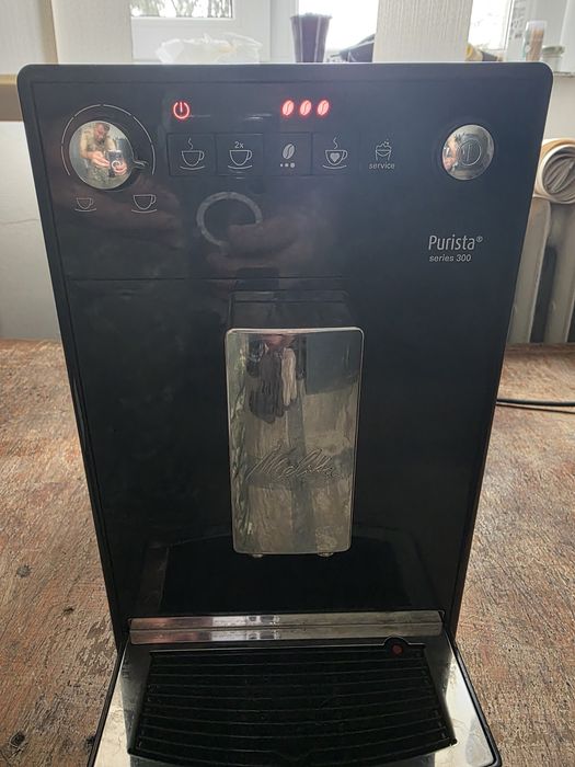 Vând aparat de cafea Melitta Purista