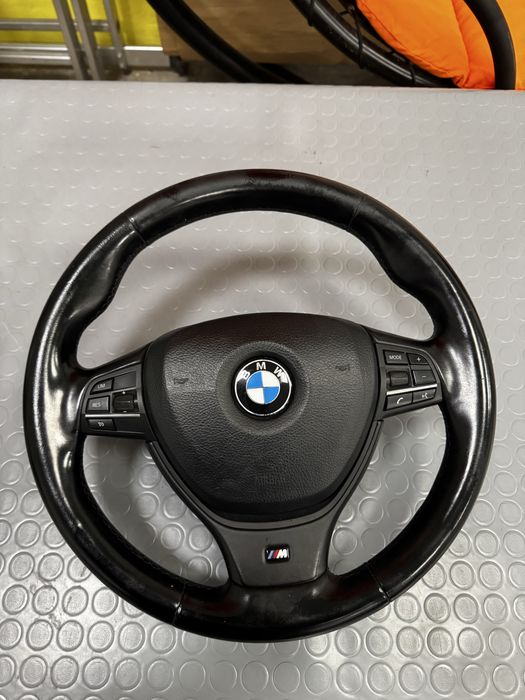 М Волан за BMW F10