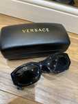 Слънчеви очила Versace