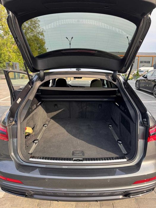 Audi A6 Avant Hybrid  an fabricație 2020