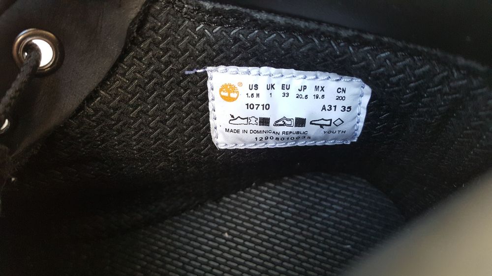 Bocanci Timberland Classic 6 In Waterproof Boot Nubuck
Cod: 10710