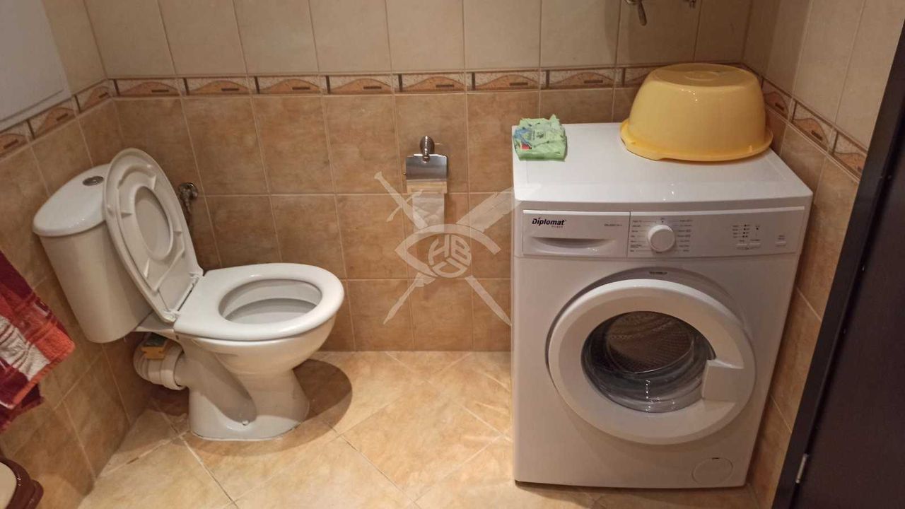 Продава се Тристаен апартамент в к.к. Елените - 107 кв.м за 1449 €/кв.м - Снимка #9