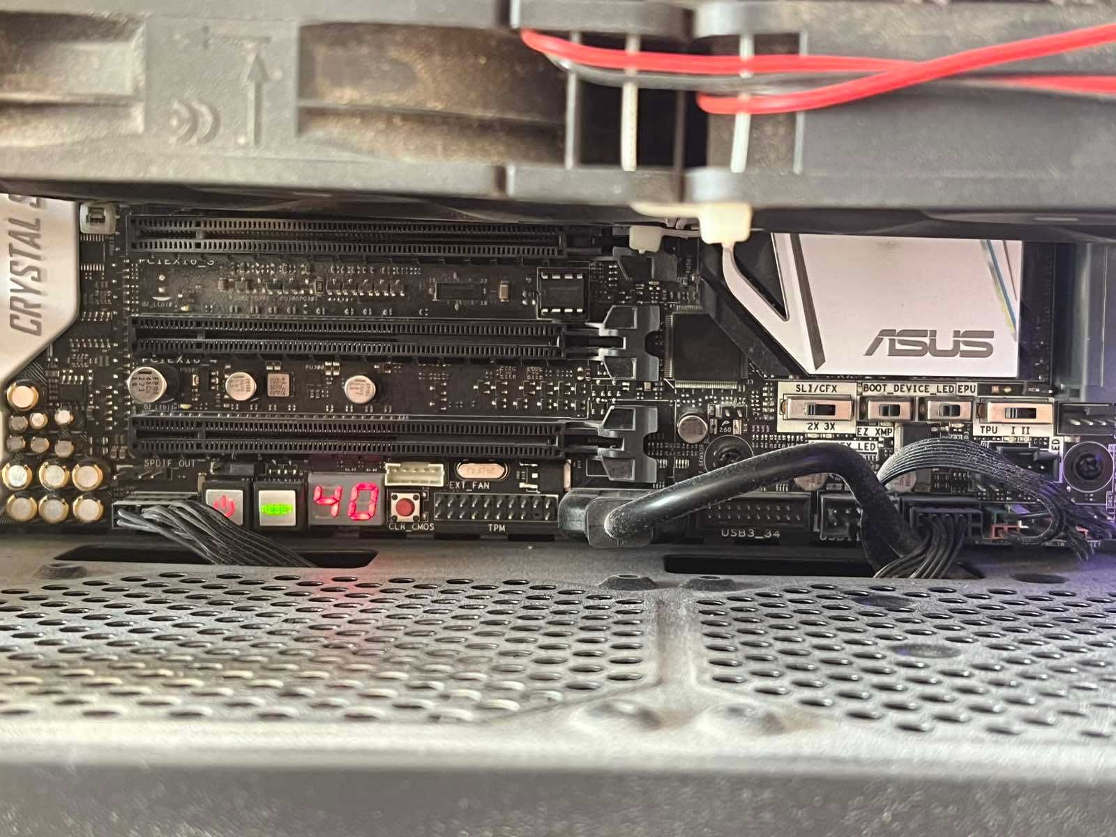 Дънна платка ASUS X99-S,16GB DDR4,IntelCore i7-5820K 3.30GHz,CORSAIR
