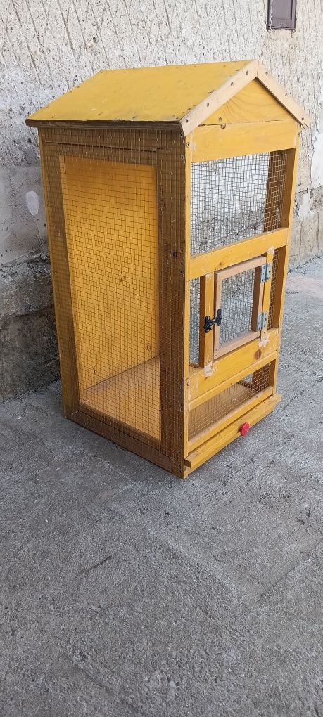 Voliera papagali