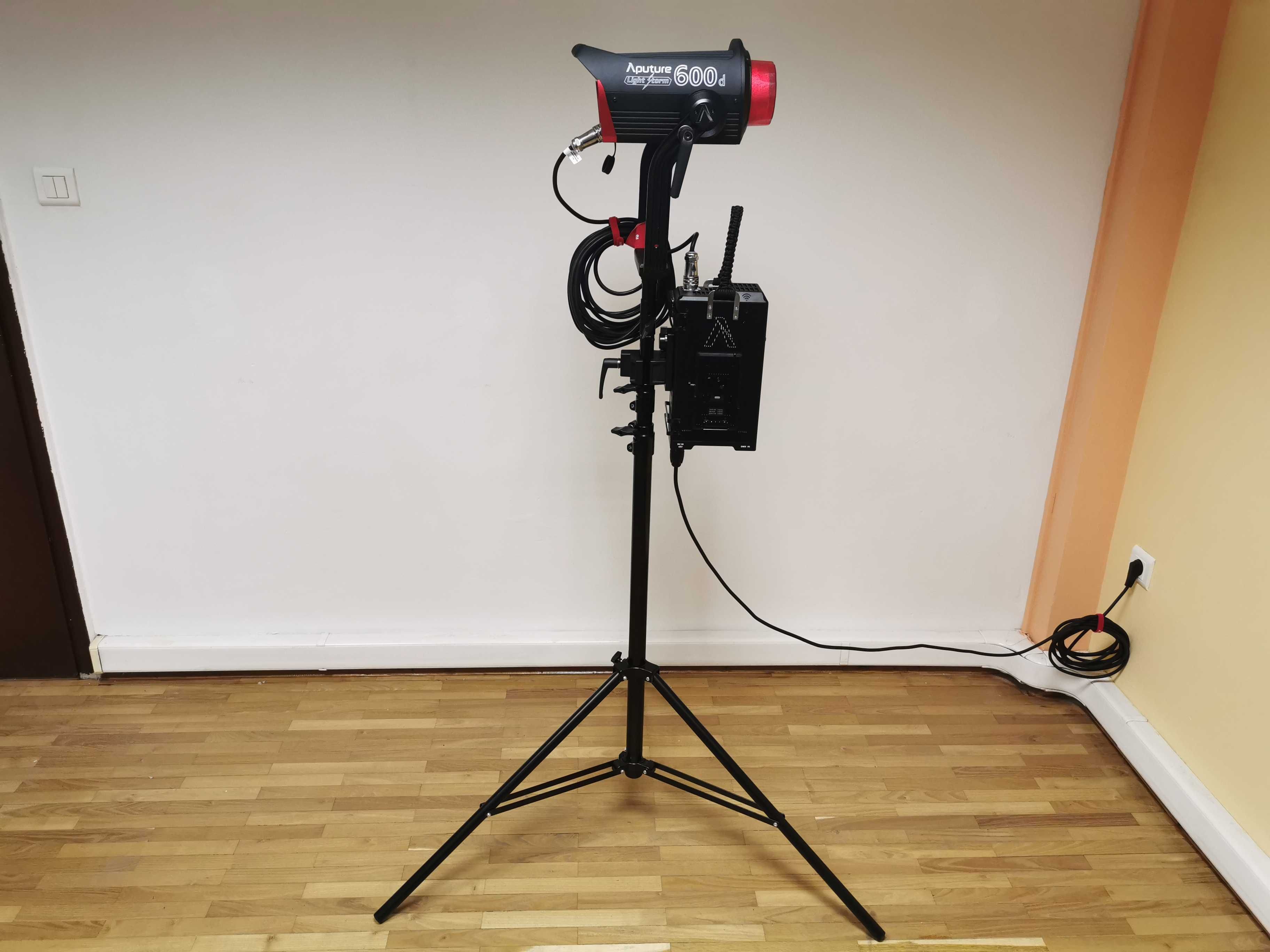 Статив за осветление Walimex Pro WT-806 256см, до 6 кг товароносимост