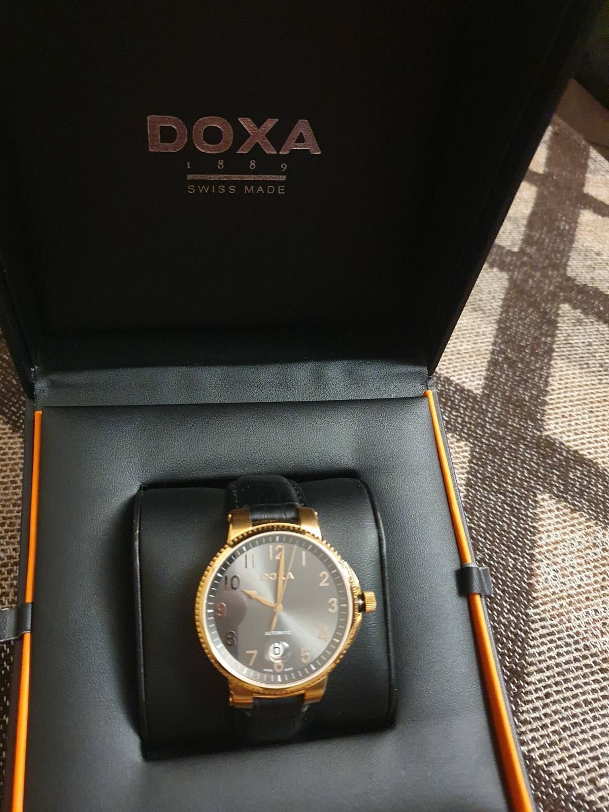 Мъжки часовник DOXA