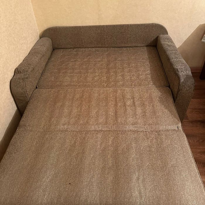 Продам диван раскладной йййййййййййййй