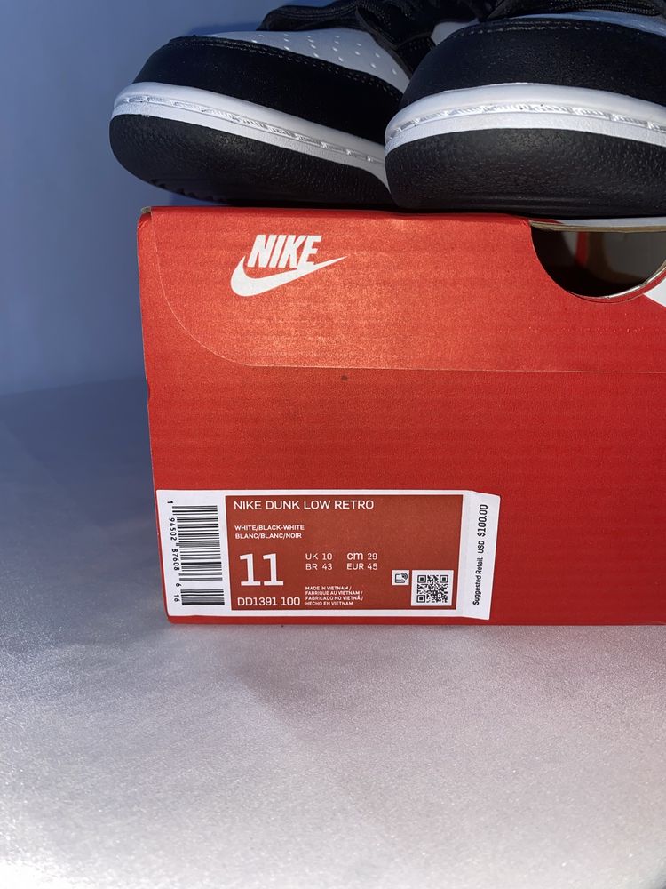 Nike panda dunk low