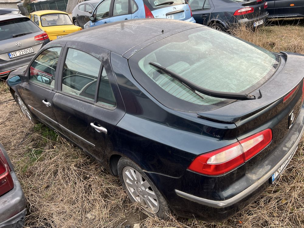 Vand Renault Laguna 1.8L benzină, an 2001