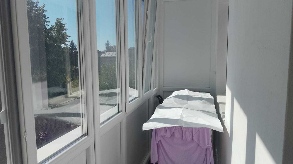 Apartament 3 camere,decomandat,2 balcoane,et. 4,Bdul Decebal