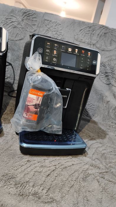 Expresor automat Philips seria 5500