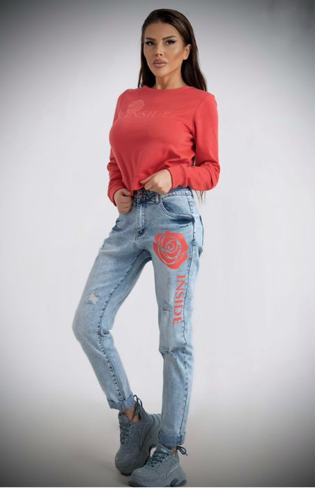 Дънки и блуза Ivy