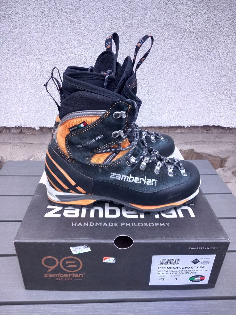 Туристически обувки Zamberlan Mountain Pro EVO GTX RR PU, номер 42