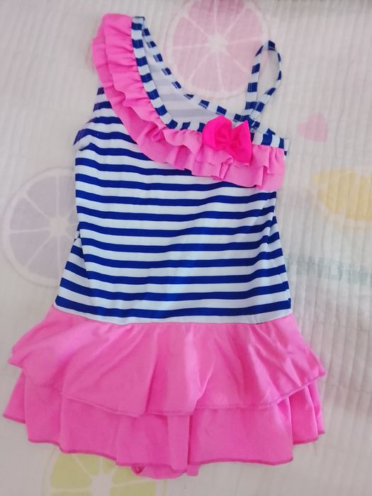 Купальник на девочку 5-6 лет