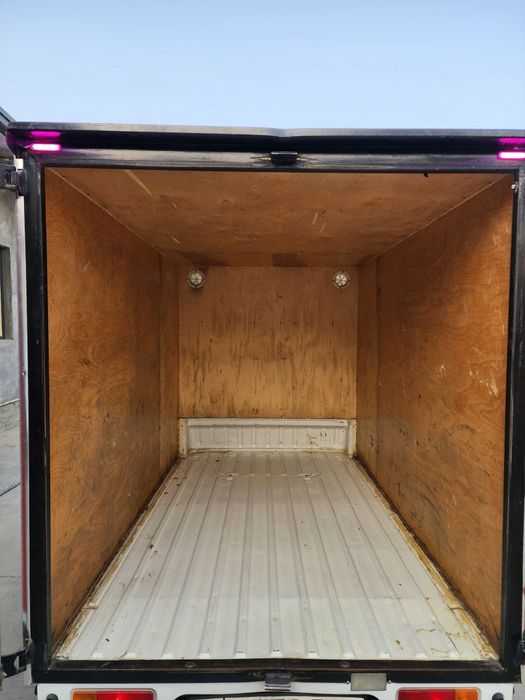 Labo tayoor sotiladi