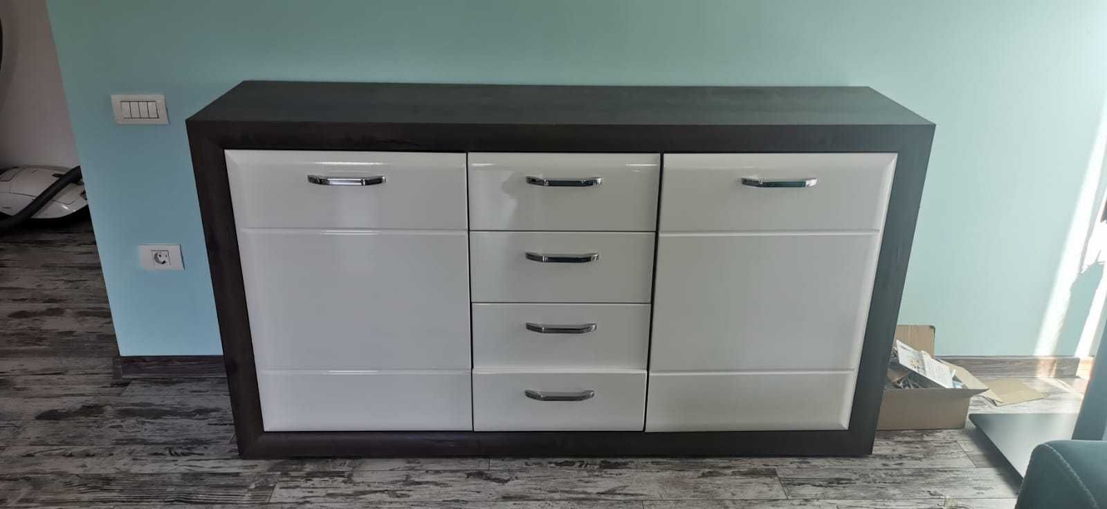 Set mobilier Sufragerie