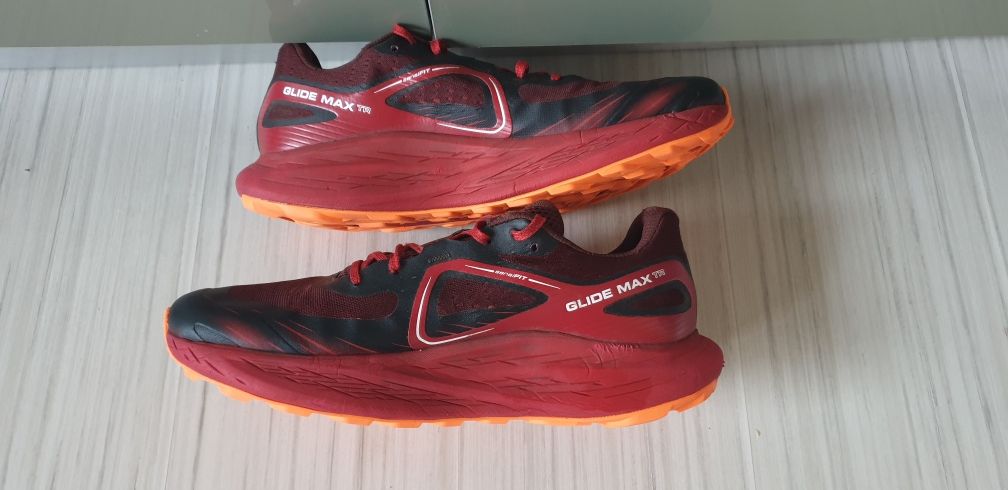 Salomon Glide Max Running  46 2/3 /30см. ОРИГИНАЛ Мъжки спортни обувки