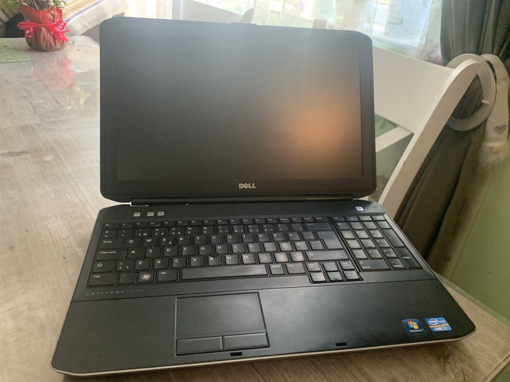 Dell Latitude E5530