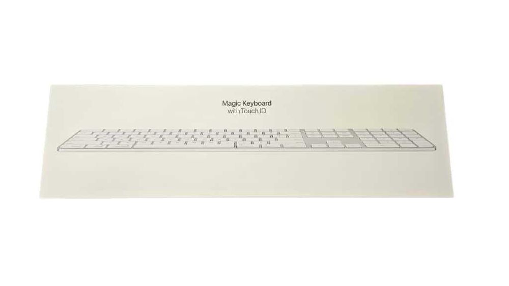 Set Mouse Apple (2021) si Apple Magic Keyboard (2021)
