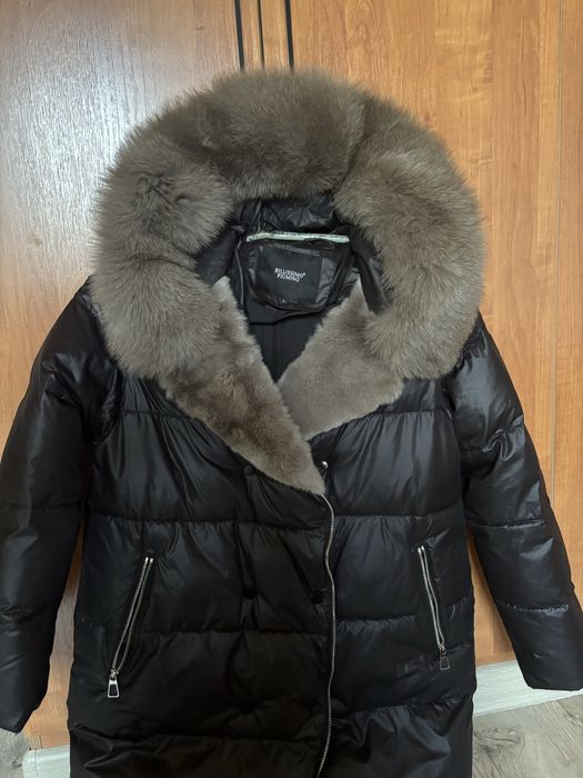 Продам зимнюю куртку,почти новая,состояние отличное,по низкой цене