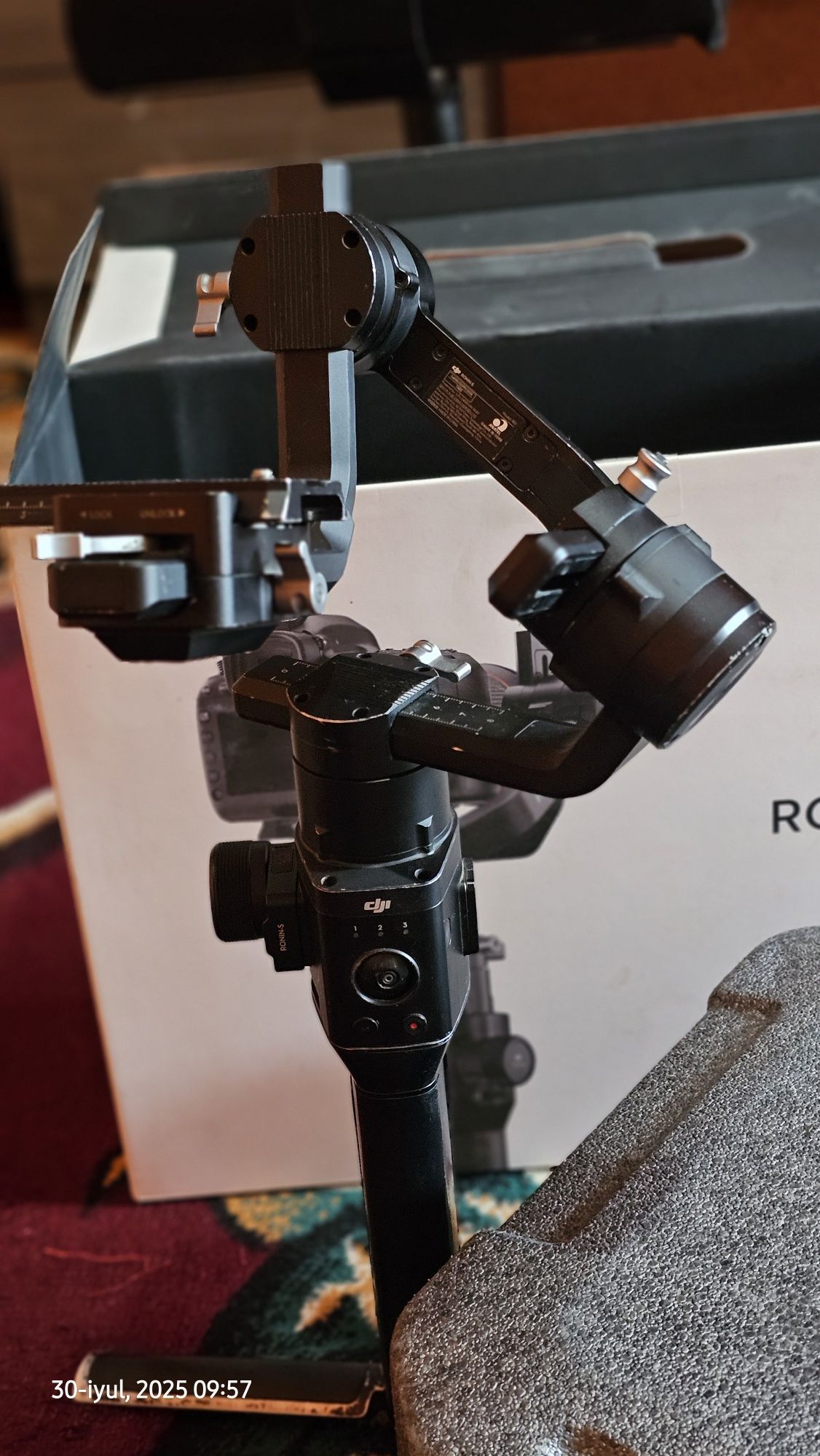 5d mark 3 va mak4 ogʻir fotoaparatlar uchun Ronin S sotiladi