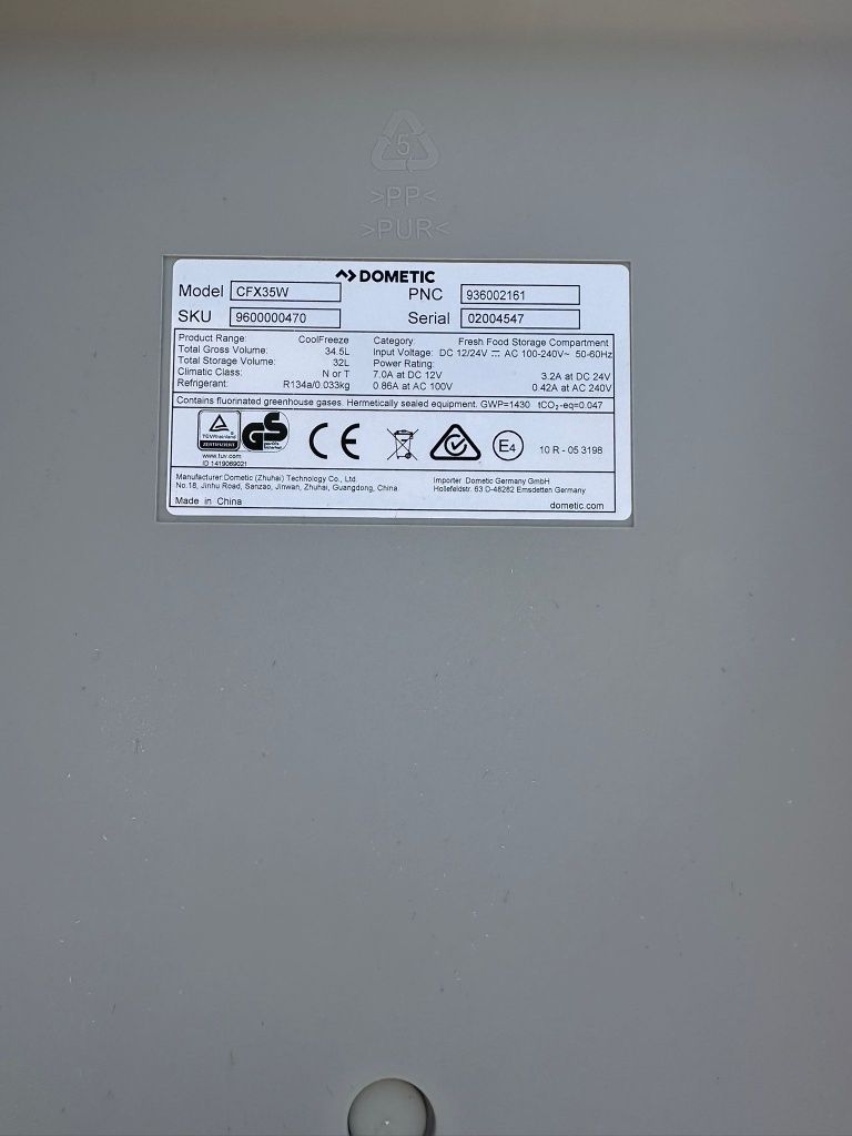 Преносим хладилник/фризер Dometic CFX 35W