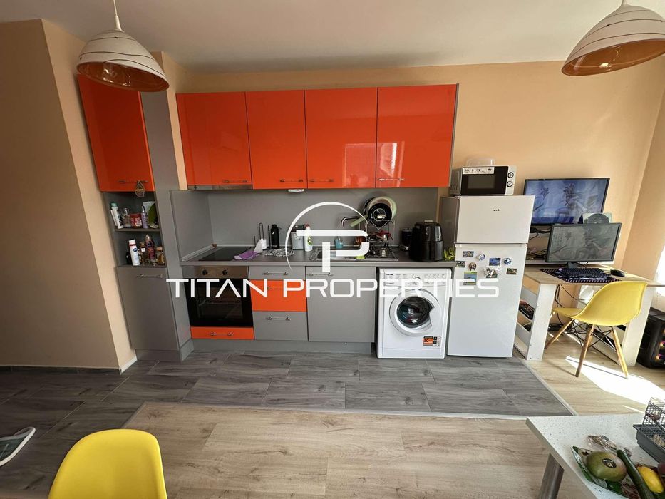 Двустаен апартамент, под наем, Център