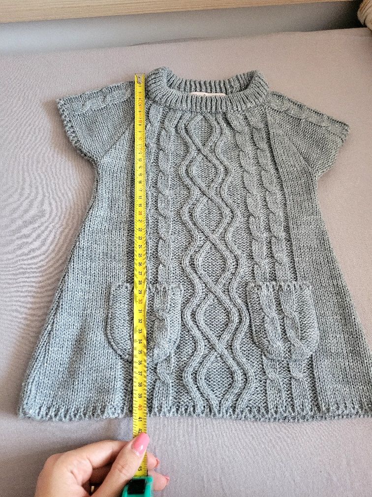 Rochita tricotata 9 - 12 luni