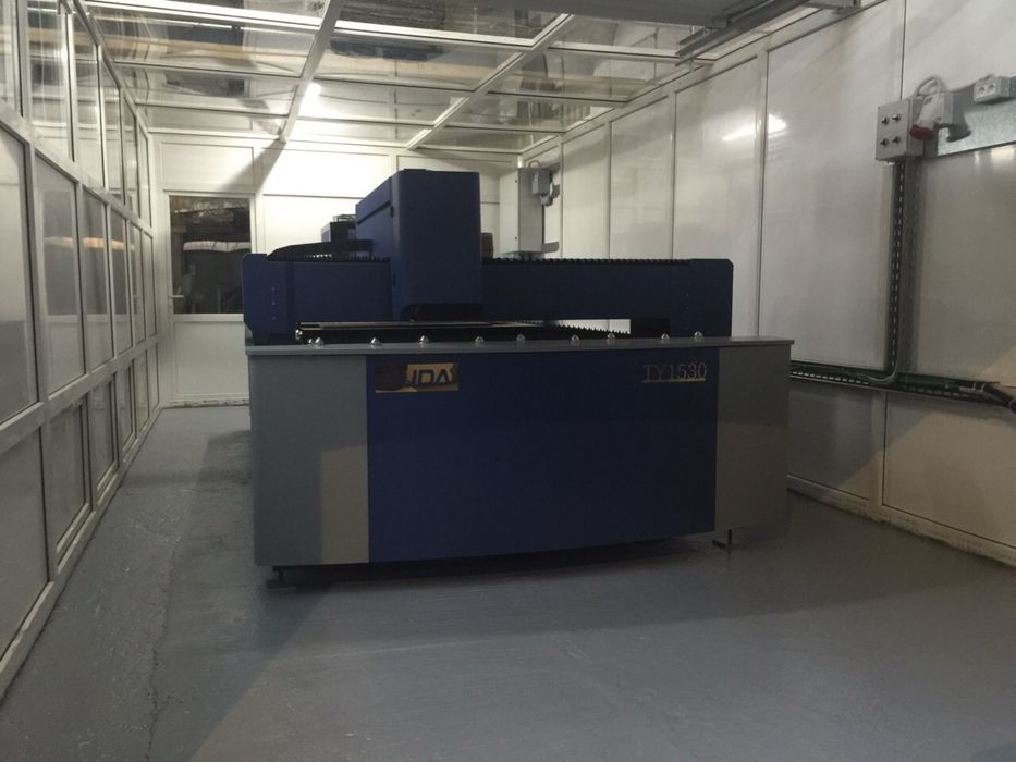 Laser debitare tabla si teava YAG 1500x3000 mm
