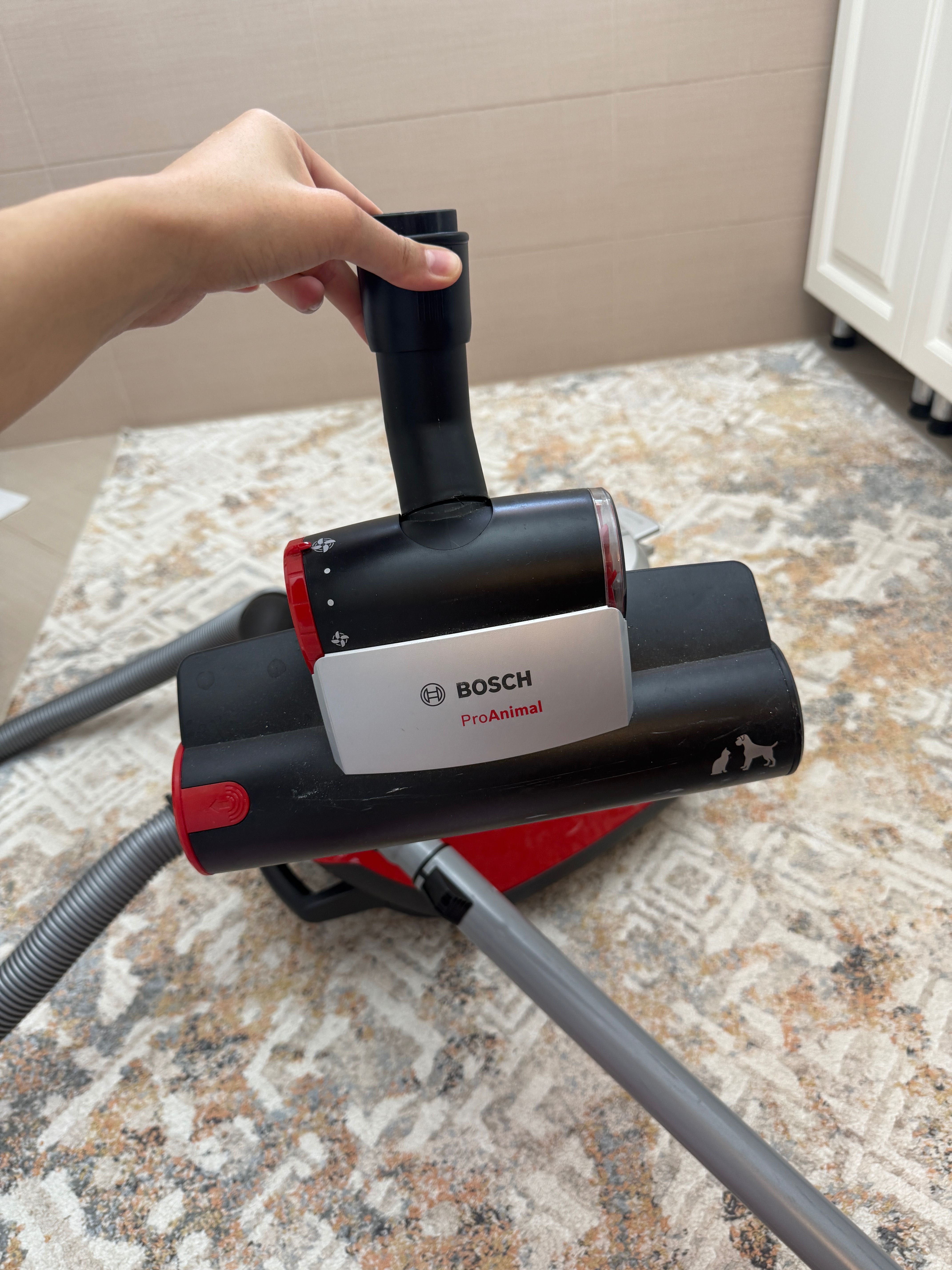 Продается пылесос bosch