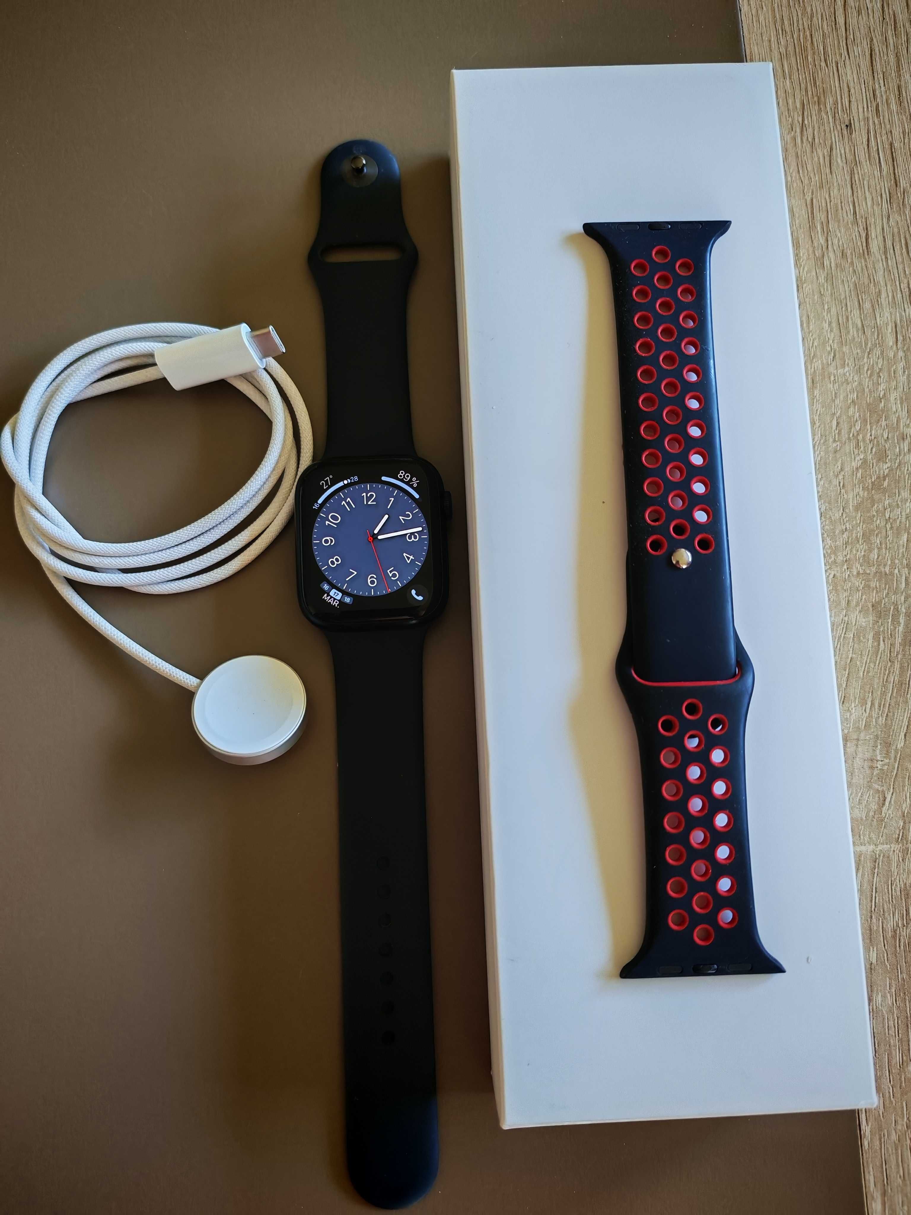 Apple Watch Seria 9 45 mm Negru,garantie Altex