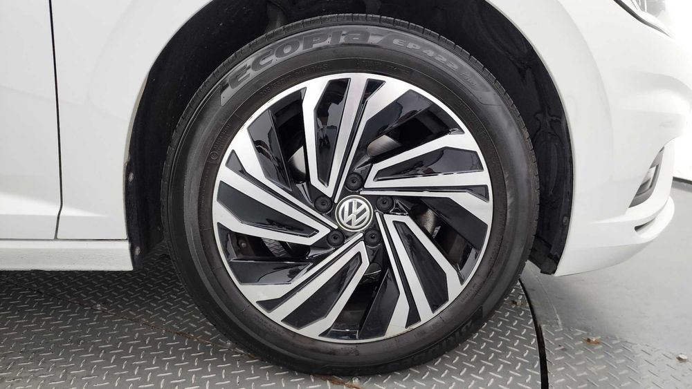 Volkswagen Jetta 1.4 TSI Premium   04