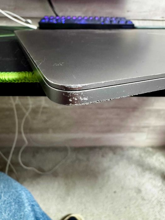 MacBook Pro 15-inch, 2016, 16 GB Ram, 256 GB SSD, A1707