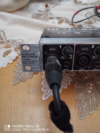 Mixer digital Yamaha 01V96 VCM2