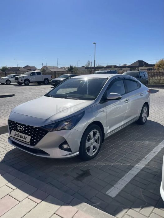Акцент сатылады. Hyundai accent 2020.