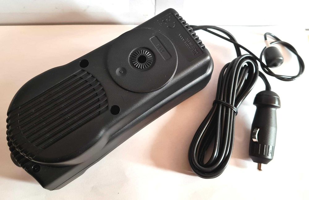 suport/charger telefon auto (NOS) (50 - 35 lei)