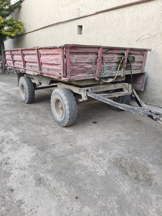 Traktor t 28 sotiladi