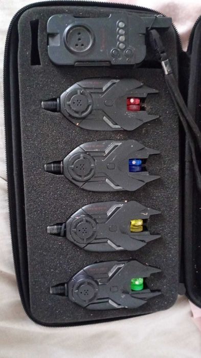 Set statie pescuit cu 4 senzori