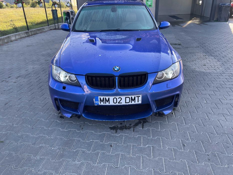 BMW E90 330D manual