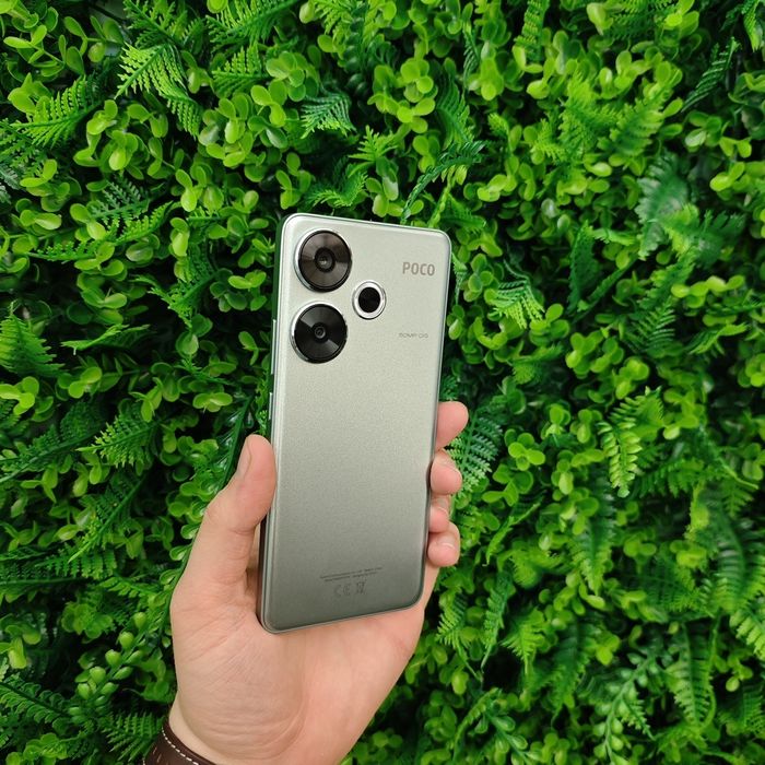 Продаю смартфон Росо F6 ОЗУ 12Gb память 512Gb