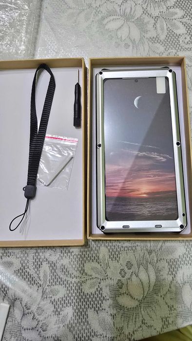 Алуминиев кейс за Samsung S24 Ultra