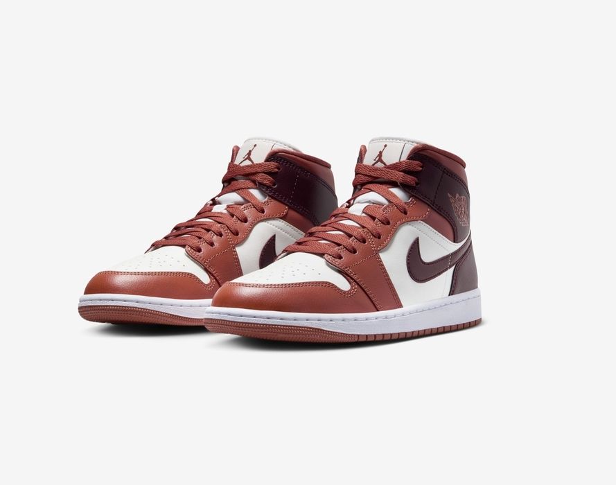 Jordan 1 mid " dusty peach" 44 originali noi
