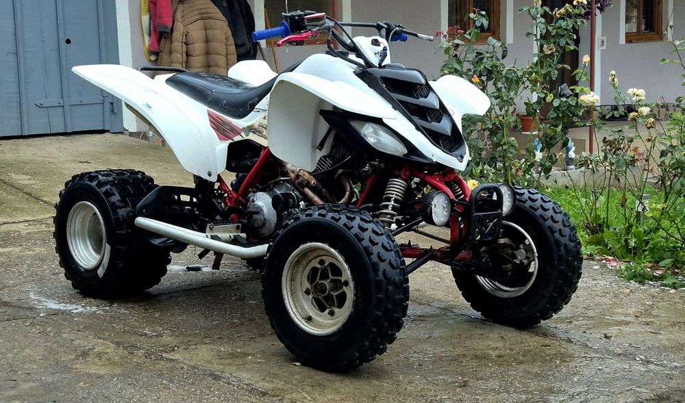 Yamaha Raptor 660 quad atv