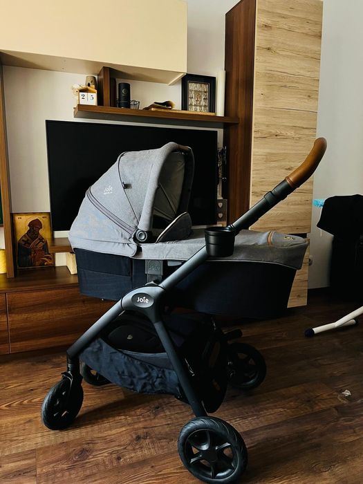 Carucior multifunctional pentru copii Joie