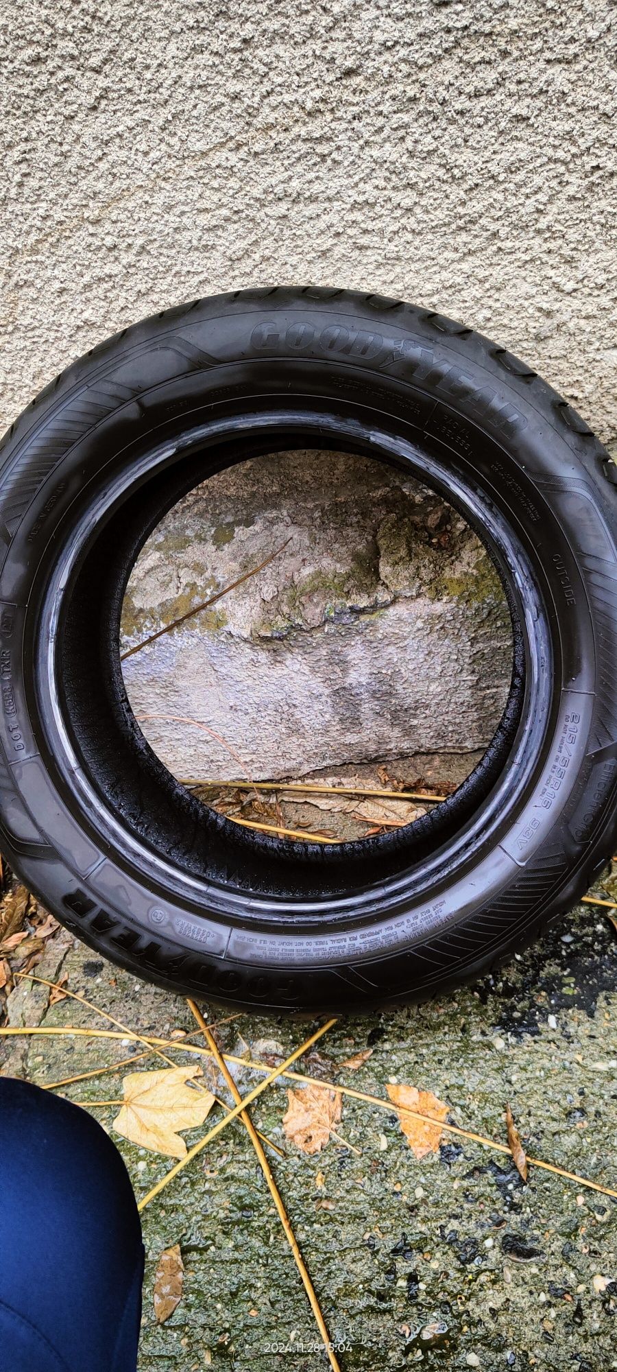 Anvelope vara 215/55/16