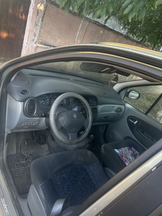 Renault scenic 2005